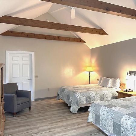 Spruce Lane Lodge And Cottages Smoketown  Exteriér fotografie